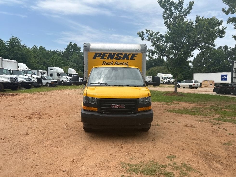 Light Duty Box Truck-Light and Medium Duty Trucks-GMC-2021-Savana G33903-Mcdonough-GA-106,255\n\t\tmiles-$ 23,500 - Image 2