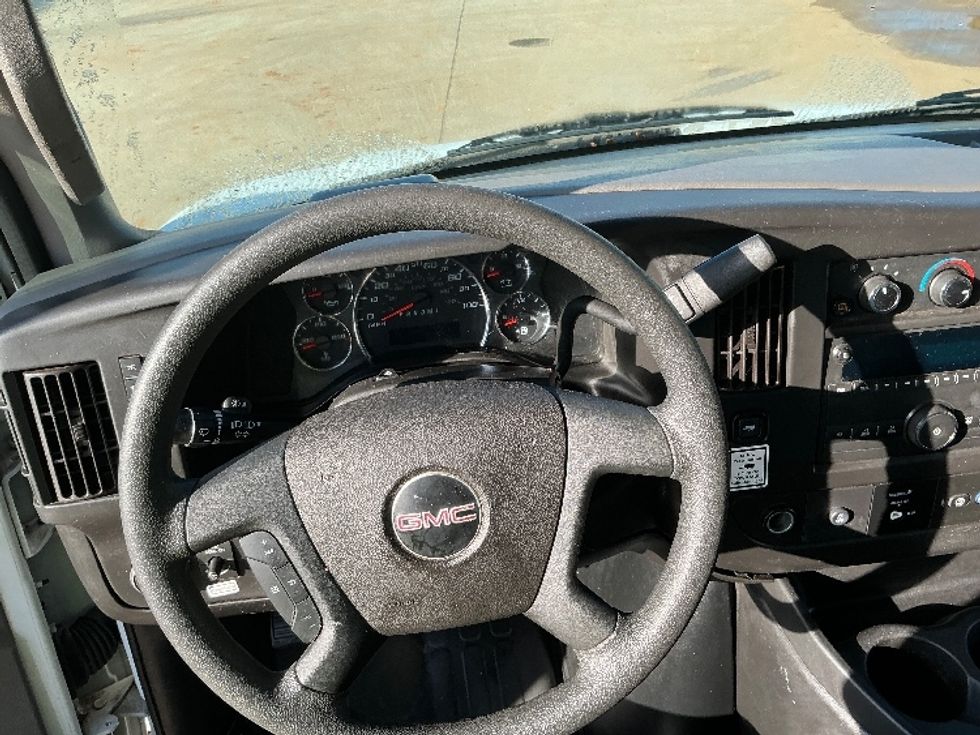 Light Duty Box Truck-Light and Medium Duty Trucks-GMC-2021-Savana G33903-Mcdonough-GA-80,740\n\t\tmiles-$ 39,750 - Image 17