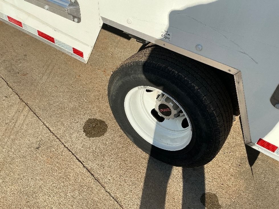 Light Duty Box Truck-Light and Medium Duty Trucks-GMC-2021-Savana G33903-Mcdonough-GA-80,740\n\t\tmiles-$ 39,750 - Image 28