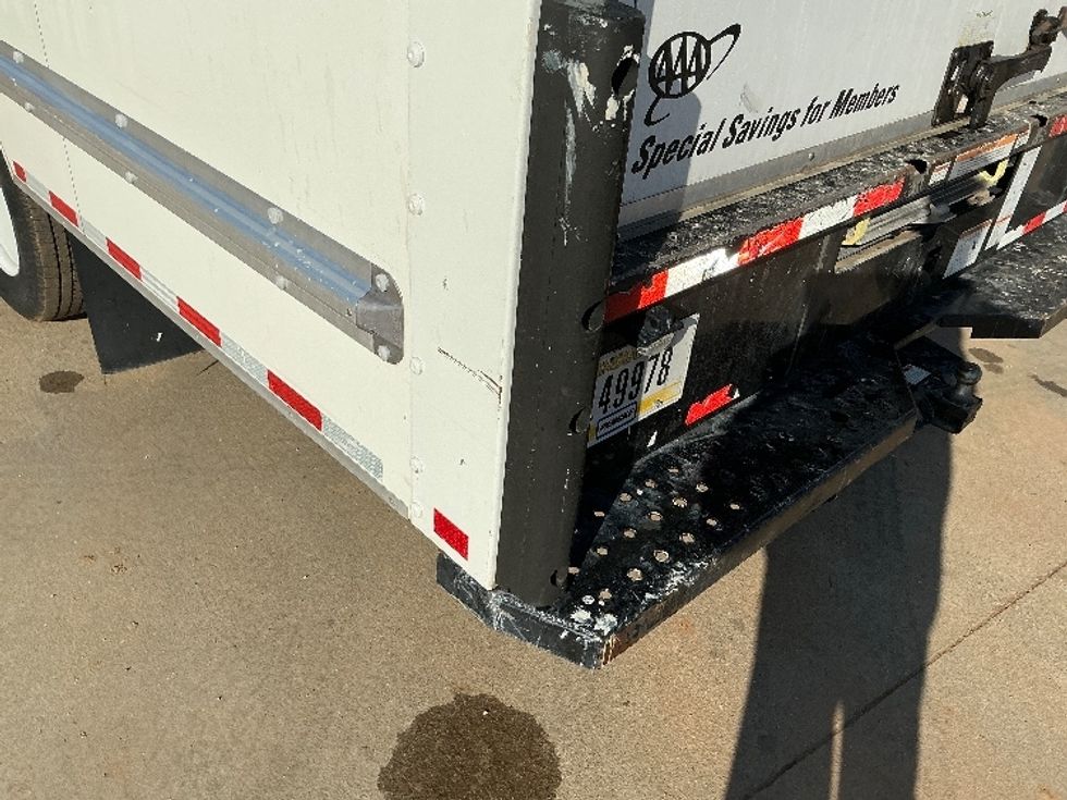 Light Duty Box Truck-Light and Medium Duty Trucks-GMC-2021-Savana G33903-Mcdonough-GA-80,740\n\t\tmiles-$ 39,750 - Image 31