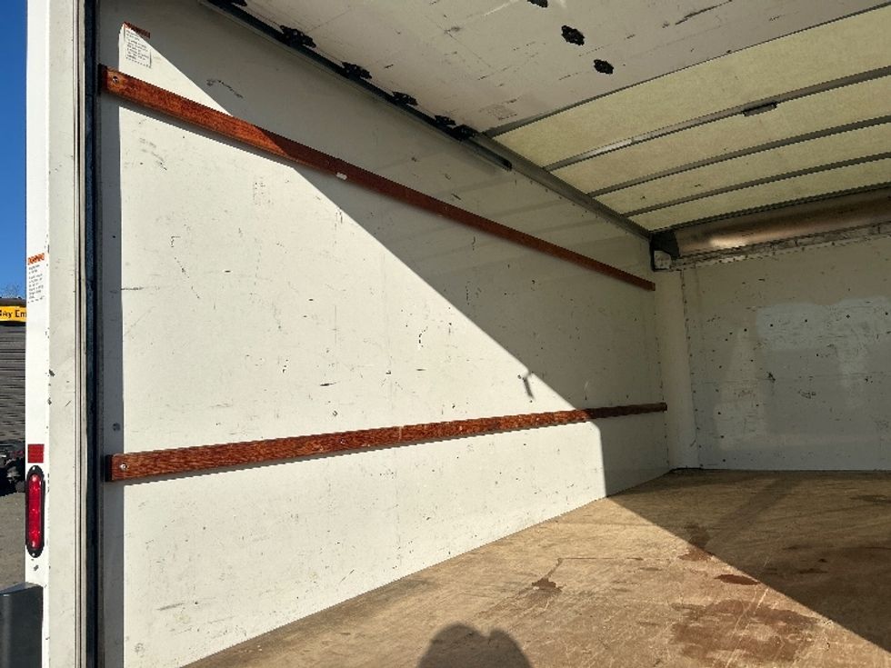 Light Duty Box Truck-Light and Medium Duty Trucks-GMC-2021-Savana G33903-Mebane-NC-115,949\n\t\tmiles-$ 29,250 - Image 11