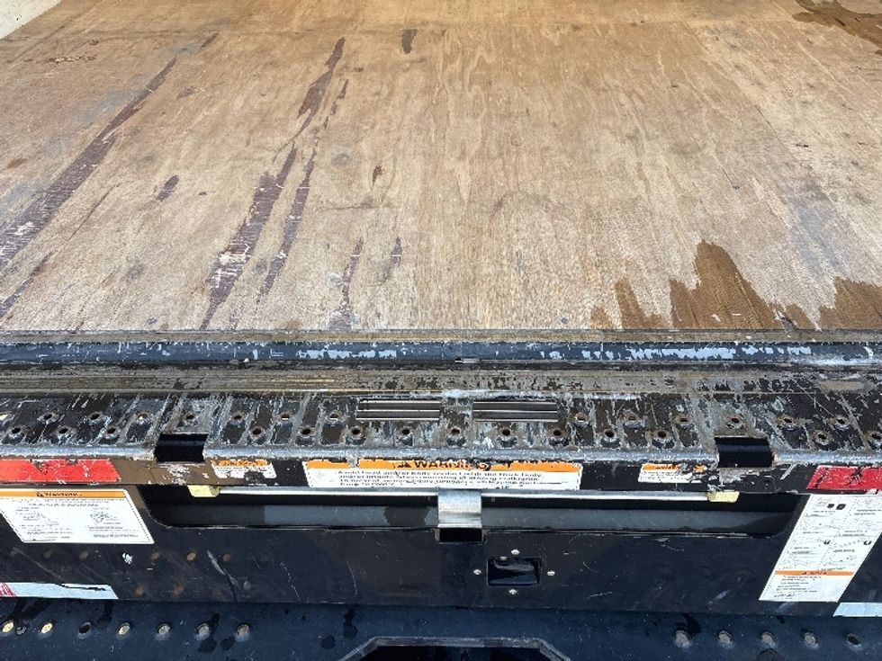 Light Duty Box Truck-Light and Medium Duty Trucks-GMC-2021-Savana G33903-Mebane-NC-145,143\n\t\tmiles-$ 25,250 - Image 9