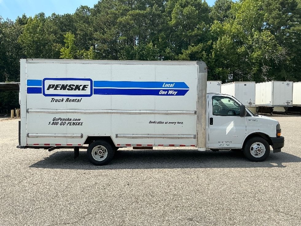 Light Duty Box Truck-Light and Medium Duty Trucks-GMC-2021-Savana G33903-Mebane-NC-84,826\n\t\tmiles-$ 30,750 - Image 14