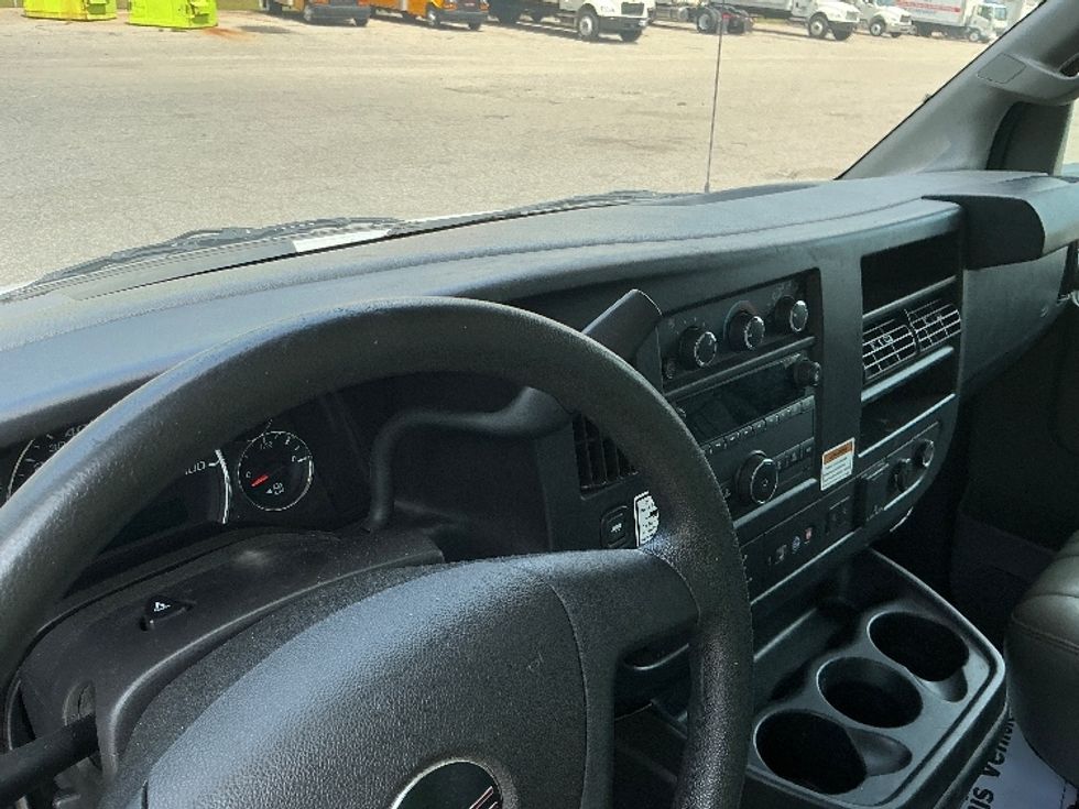 Light Duty Box Truck-Light and Medium Duty Trucks-GMC-2021-Savana G33903-Mebane-NC-84,826\n\t\tmiles-$ 30,750 - Image 17