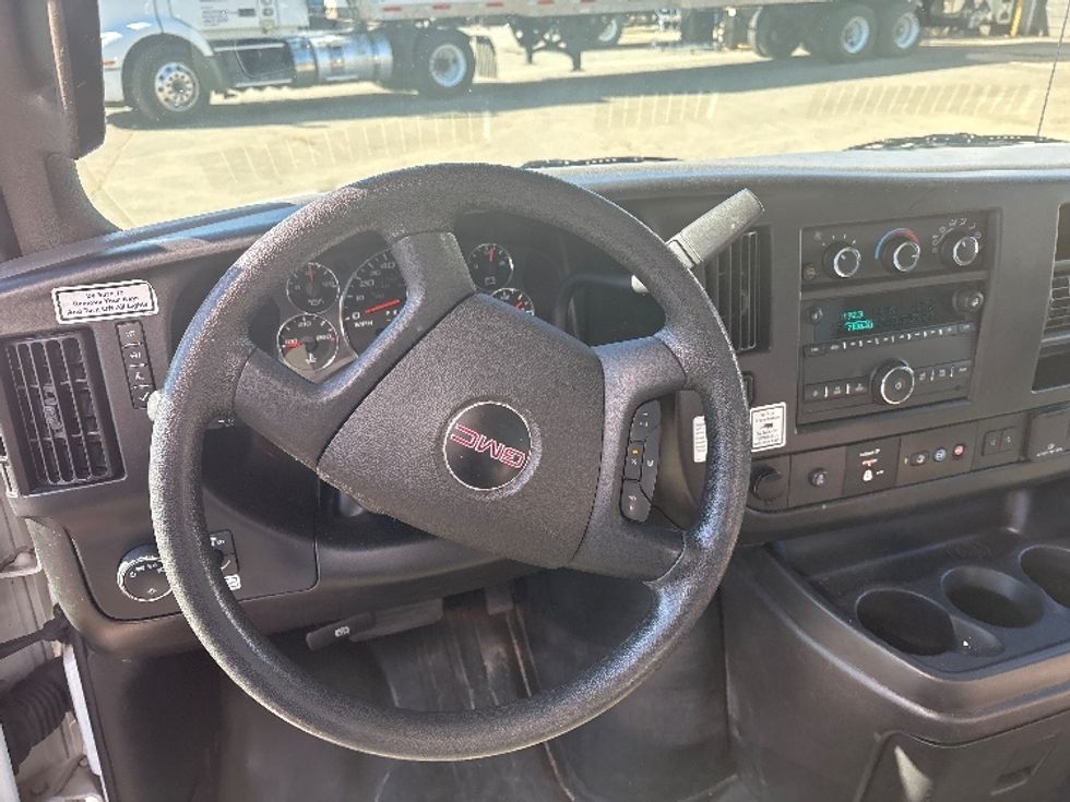 Light Duty Box Truck-Light and Medium Duty Trucks-GMC-2021-Savana G33903-Mebane-NC-86,822\n\t\tmiles-$ 33,000 - Image 17