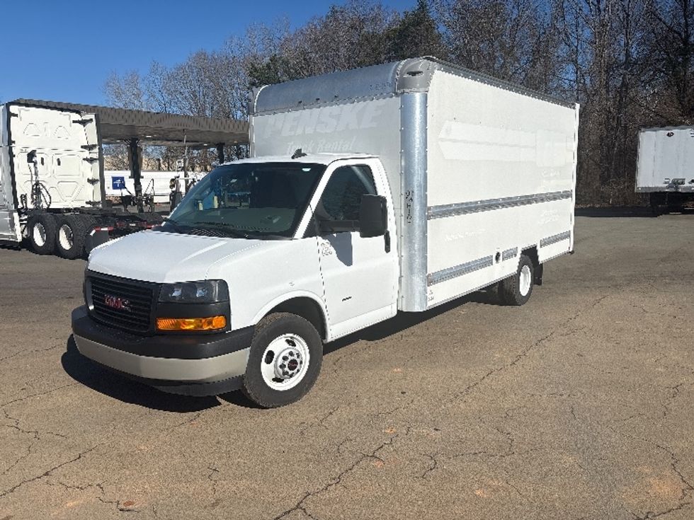 Light Duty Box Truck-Light and Medium Duty Trucks-GMC-2021-Savana G33903-Mebane-NC-86,822\n\t\tmiles-$ 33,000 - Image 3