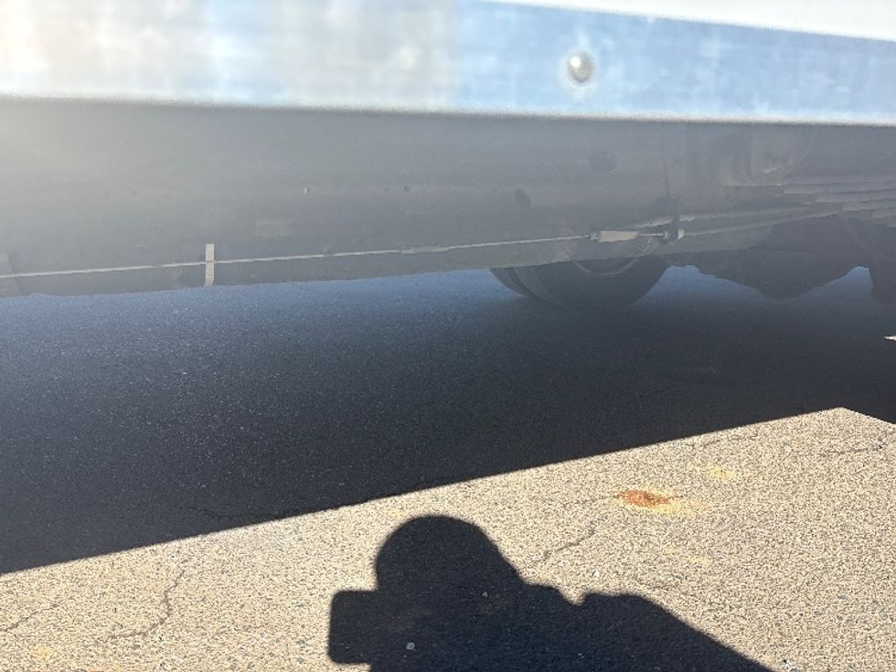 Light Duty Box Truck-Light and Medium Duty Trucks-GMC-2021-Savana G33903-Mebane-NC-86,822\n\t\tmiles-$ 33,000 - Image 5