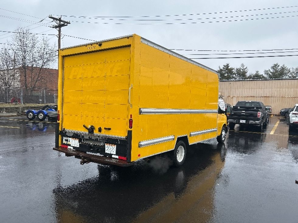 Light Duty Box Truck-Light and Medium Duty Trucks-GMC-2021-Savana G33903-Medford-MA-93,848\n\t\tmiles-$ 25,750 - Image 13
