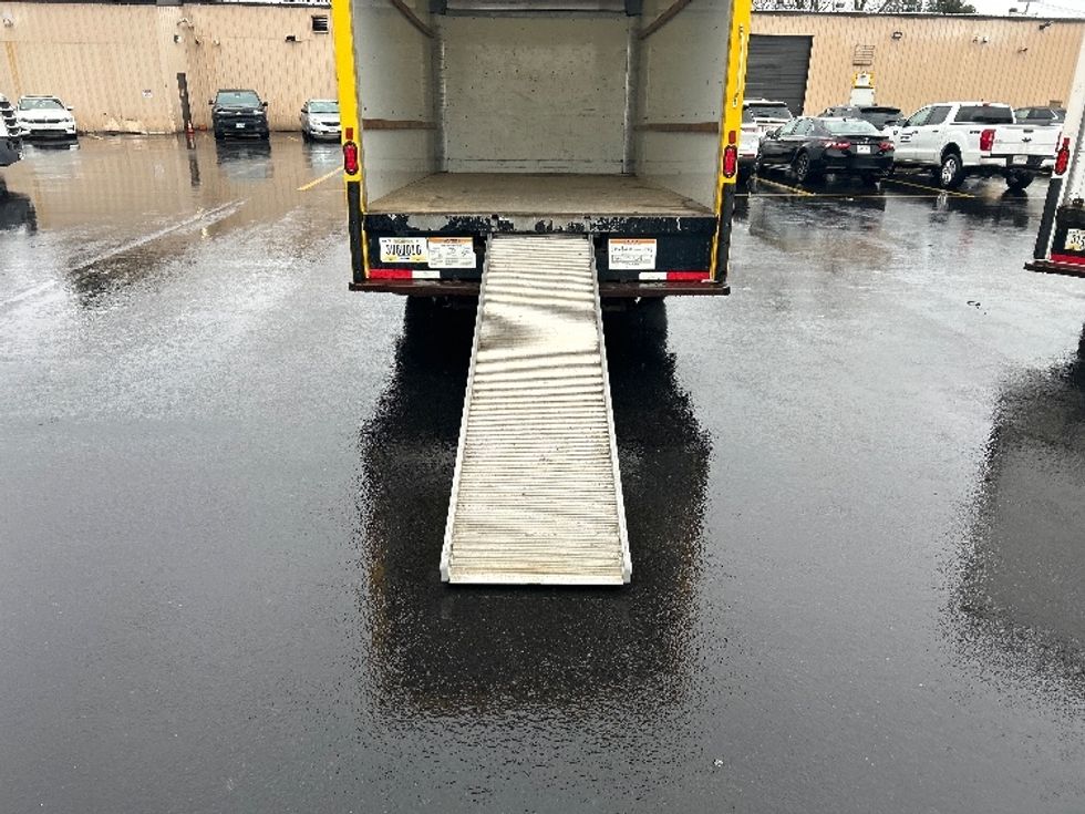 Light Duty Box Truck-Light and Medium Duty Trucks-GMC-2021-Savana G33903-Medford-MA-93,848\n\t\tmiles-$ 25,750 - Image 9