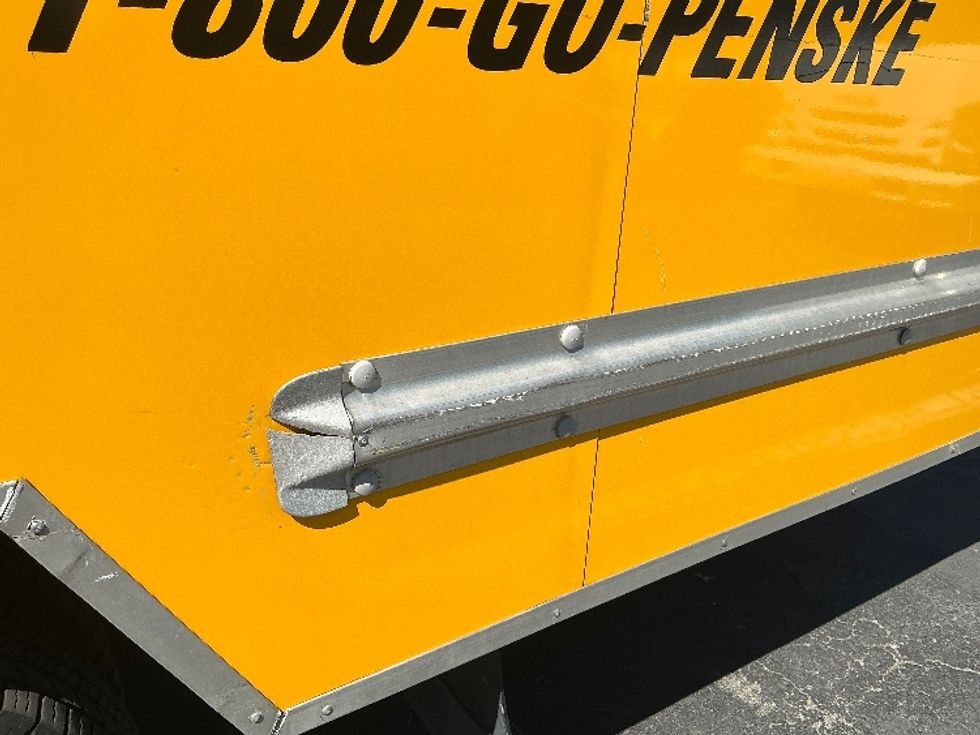 Light Duty Box Truck-Light and Medium Duty Trucks-GMC-2021-Savana G33903-Medley-FL-104,469\n\t\tmiles-$ 27,000 - Image 25