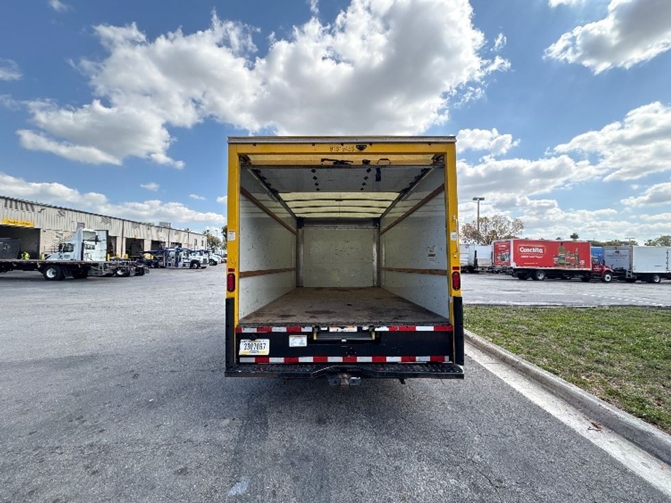 Light Duty Box Truck-Light and Medium Duty Trucks-GMC-2021-Savana G33903-Medley-FL-106,494\n\t\tmiles-$ 24,500 - Image 8