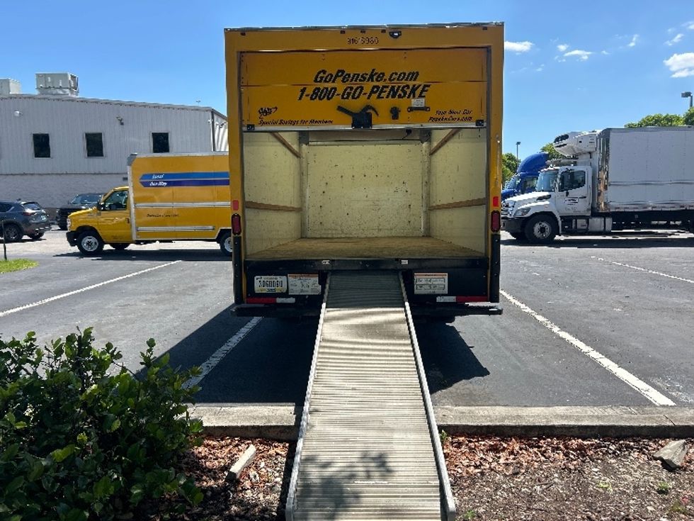 Light Duty Box Truck-Light and Medium Duty Trucks-GMC-2021-Savana G33903-Medley-FL-93,692\n\t\tmiles-$ 27,500 - Image 10