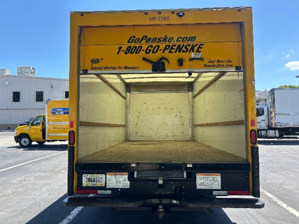 Light Duty Box Truck-Light and Medium Duty Trucks-GMC-2021-Savana G33903-Medley-FL-93,692\n\t\tmiles-$ 27,500 - Image 8