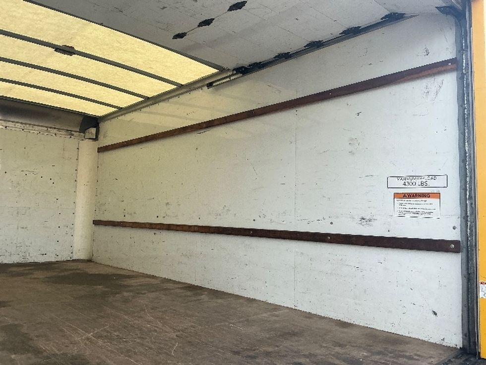 Light Duty Box Truck-Light and Medium Duty Trucks-GMC-2021-Savana G33903-Melrose Park-IL-93,042\n\t\tmiles-$ 27,000 - Image 12