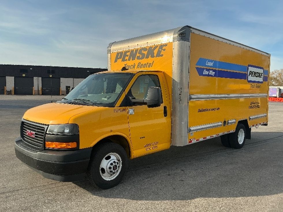 Light Duty Box Truck-Light and Medium Duty Trucks-GMC-2021-Savana G33903-Melrose Park-IL-93,042\n\t\tmiles-$ 27,000 - Image 3