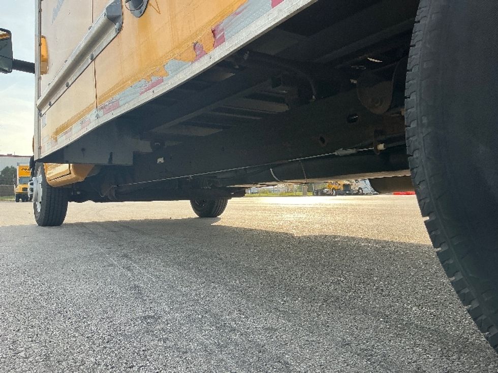 Light Duty Box Truck-Light and Medium Duty Trucks-GMC-2021-Savana G33903-Melrose Park-IL-93,042\n\t\tmiles-$ 27,000 - Image 5