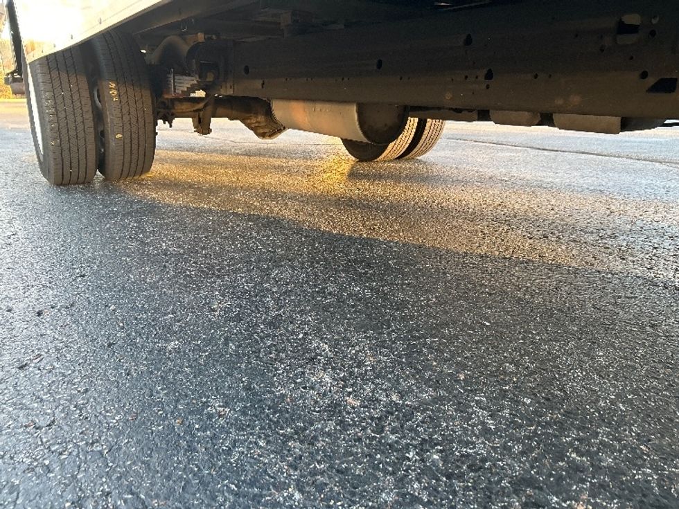 Light Duty Box Truck-Light and Medium Duty Trucks-GMC-2021-Savana G33903-Memphis-TN-105,980\n\t\tmiles-$ 28,500 - Image 14