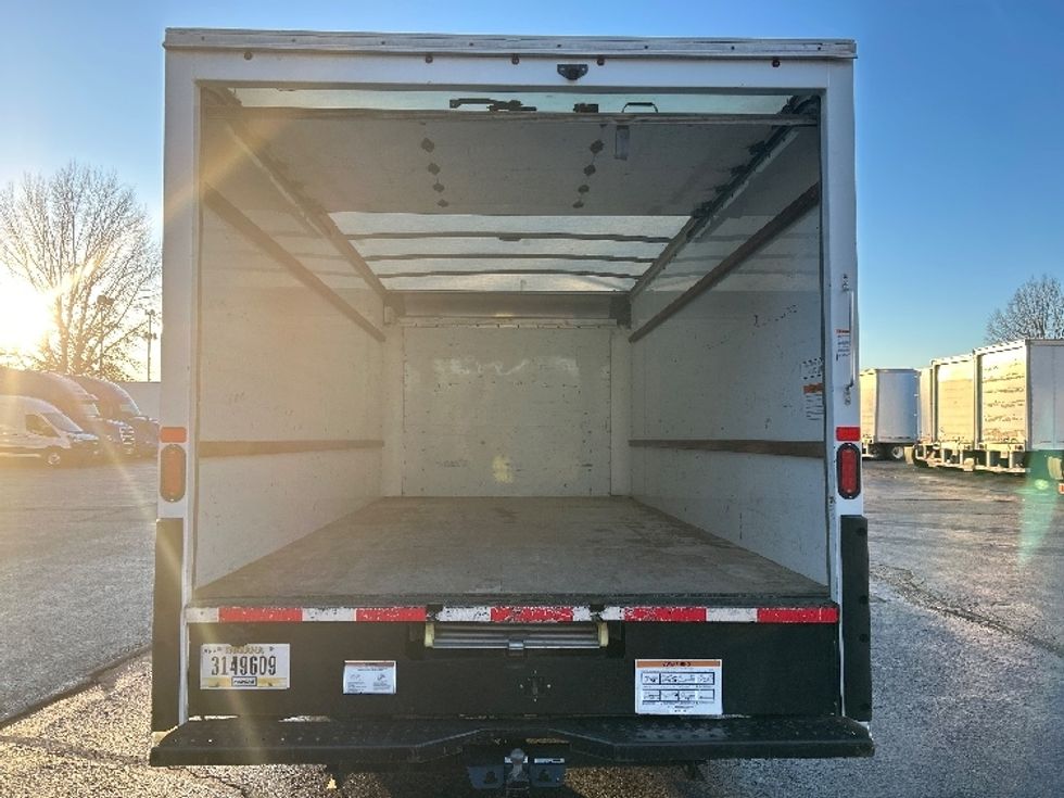 Light Duty Box Truck-Light and Medium Duty Trucks-GMC-2021-Savana G33903-Memphis-TN-105,980\n\t\tmiles-$ 28,500 - Image 8