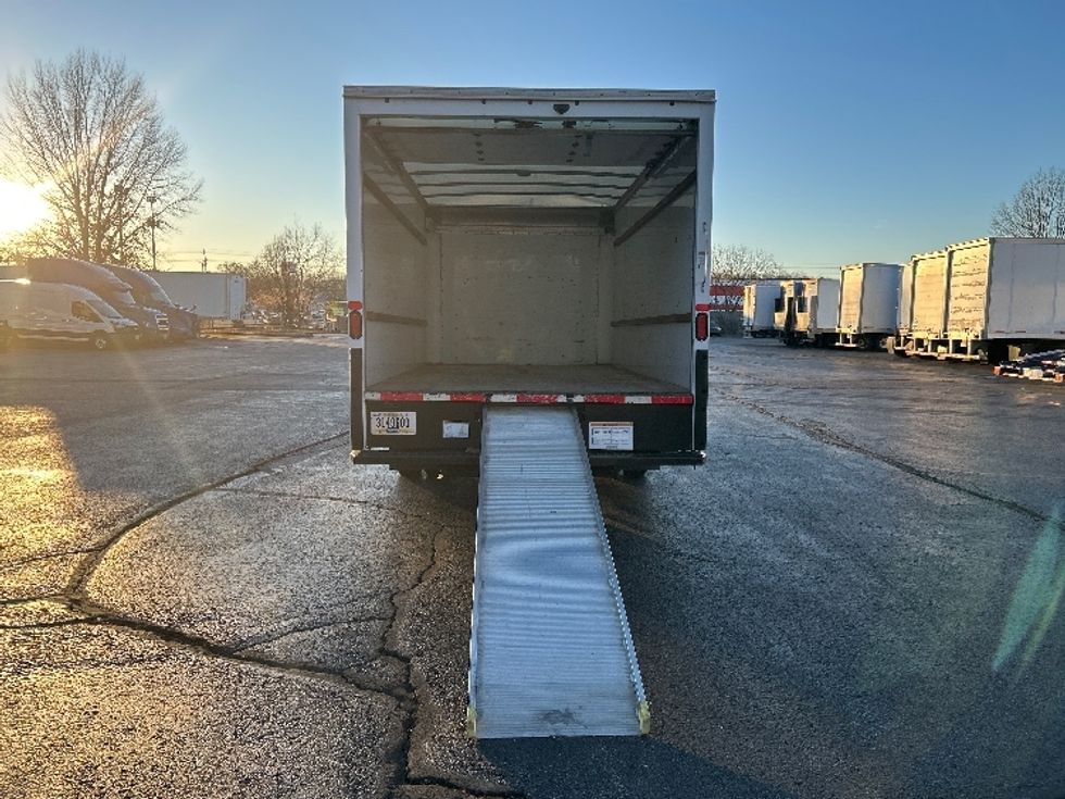 Light Duty Box Truck-Light and Medium Duty Trucks-GMC-2021-Savana G33903-Memphis-TN-105,980\n\t\tmiles-$ 28,500 - Image 9