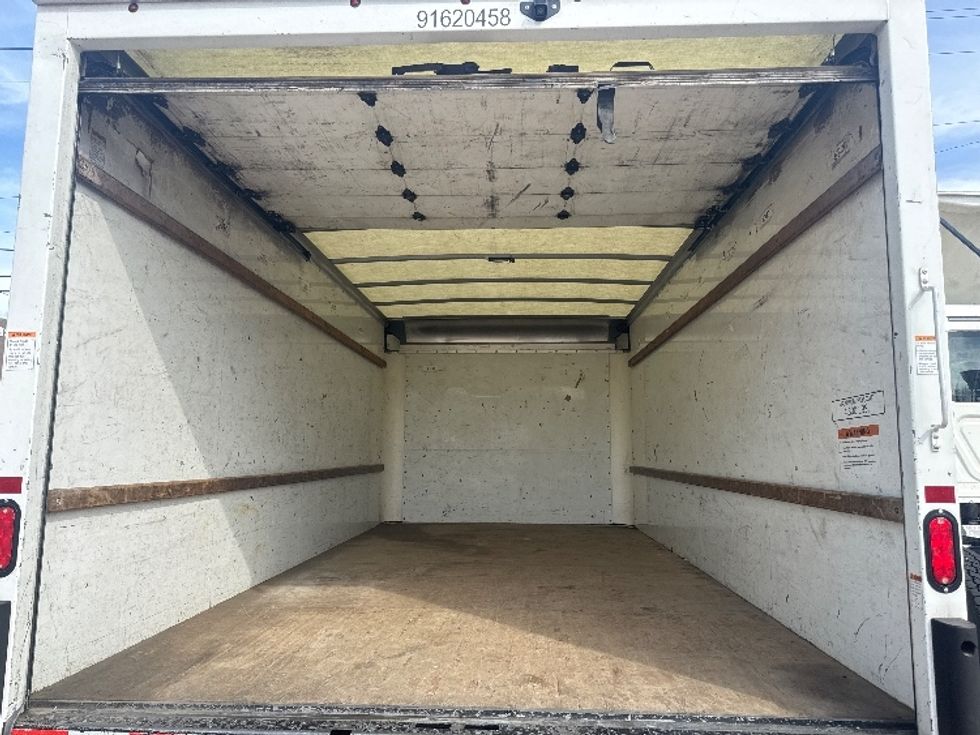 Light Duty Box Truck-Light and Medium Duty Trucks-GMC-2021-Savana G33903-Memphis-TN-120,237\n\t\tmiles-$ 26,750 - Image 8