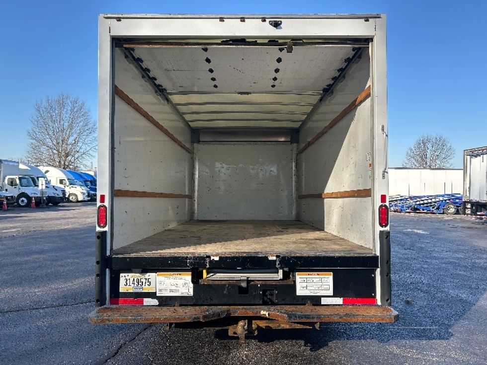 Light Duty Box Truck-Light and Medium Duty Trucks-GMC-2021-Savana G33903-Memphis-TN-122,877\n\t\tmiles-$ 26,500 - Image 8