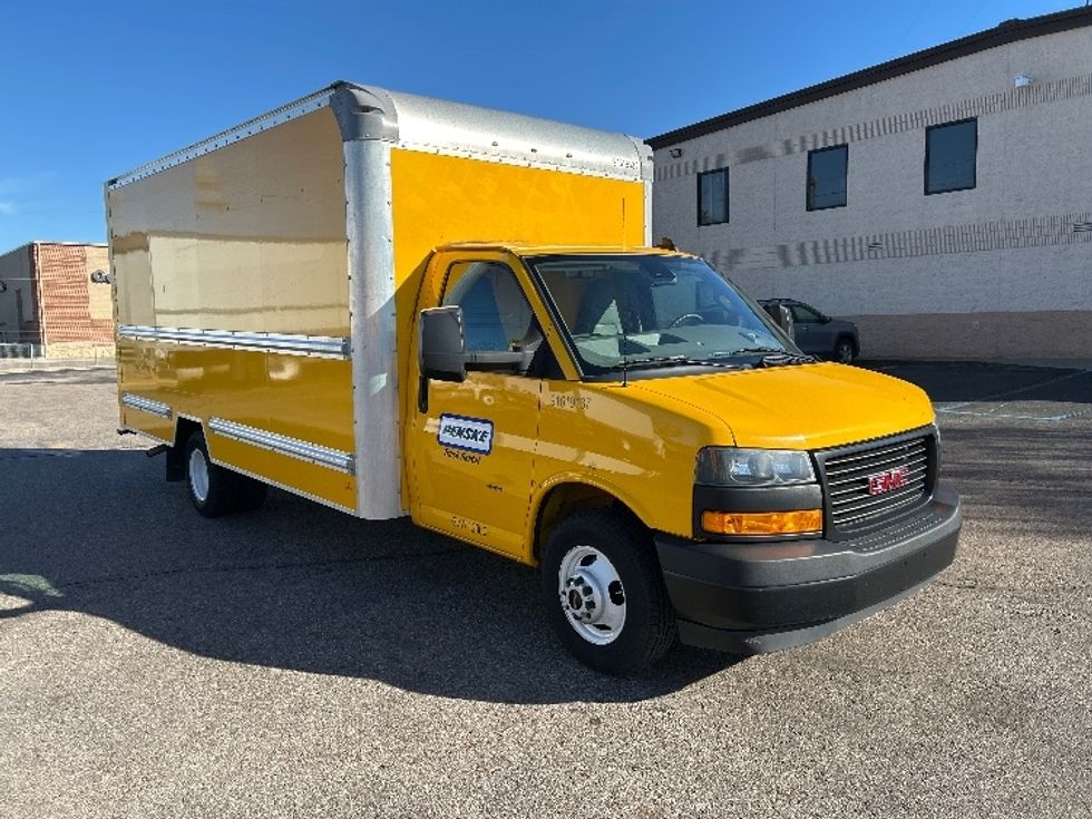 Light Duty Box Truck-Light and Medium Duty Trucks-GMC-2021-Savana G33903-Memphis-TN-70,637\n\t\tmiles-$ 29,500 - Image 1