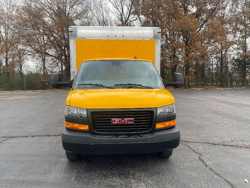 Light Duty Box Truck-Light and Medium Duty Trucks-GMC-2021-Savana G33903-Memphis-TN-86,072\n\t\tmiles-$ 27,750 - Image 2