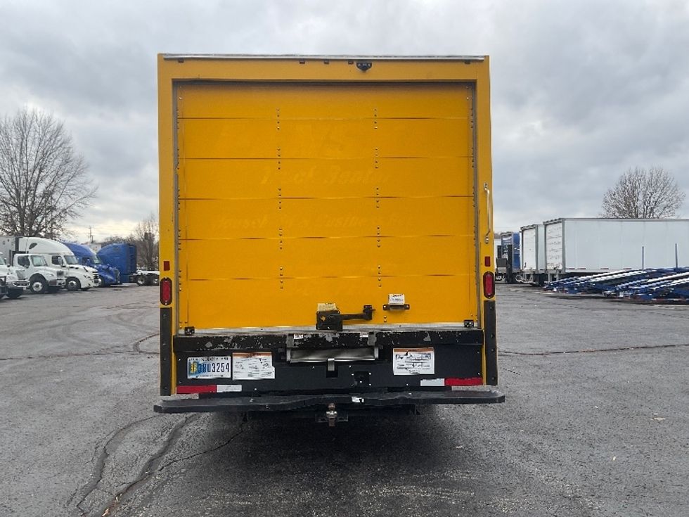 Light Duty Box Truck-Light and Medium Duty Trucks-GMC-2021-Savana G33903-Memphis-TN-86,072\n\t\tmiles-$ 27,750 - Image 7