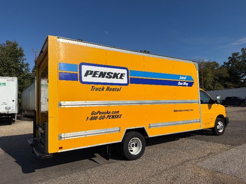 Light Duty Box Truck-Light and Medium Duty Trucks-GMC-2021-Savana G33903-Memphis-TN-88,967\n\t\tmiles-$ 27,250 - Image 13
