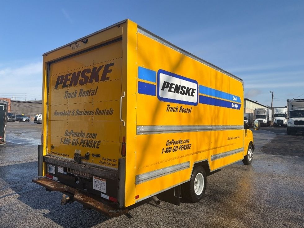 Light Duty Box Truck-Light and Medium Duty Trucks-GMC-2021-Savana G33903-Middlefield-OH-101,965\n\t\tmiles-$ 26,000 - Image 11