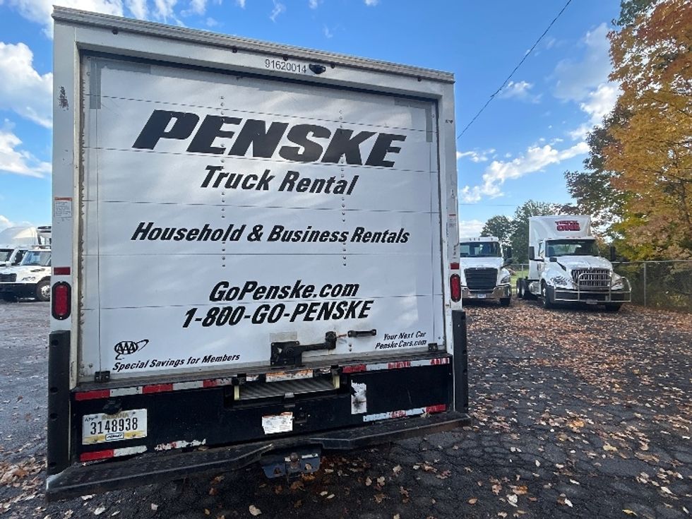 Light Duty Box Truck-Light and Medium Duty Trucks-GMC-2021-Savana G33903-Middlefield-OH-102,203\n\t\tmiles-$ 27,500 - Image 6