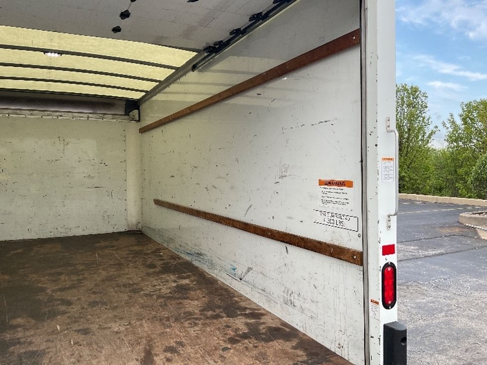 Light Duty Box Truck-Light and Medium Duty Trucks-GMC-2021-Savana G33903-Middlefield-OH-102,821\n\t\tmiles-$ 28,750 - Image 11