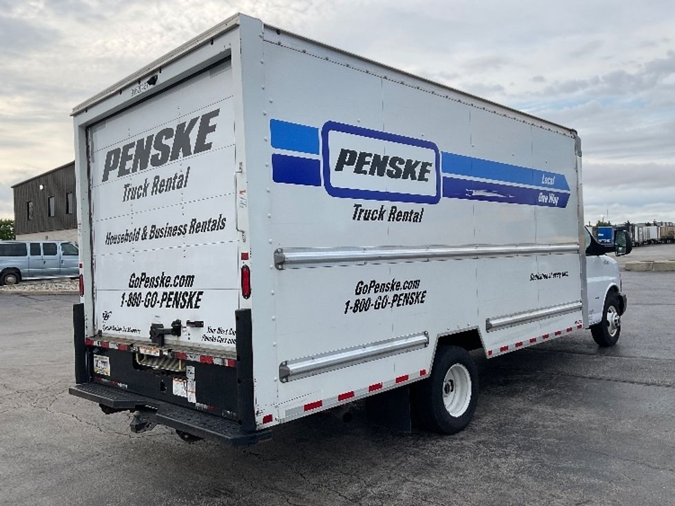 Light Duty Box Truck-Light and Medium Duty Trucks-GMC-2021-Savana G33903-Middlefield-OH-102,821\n\t\tmiles-$ 28,750 - Image 12