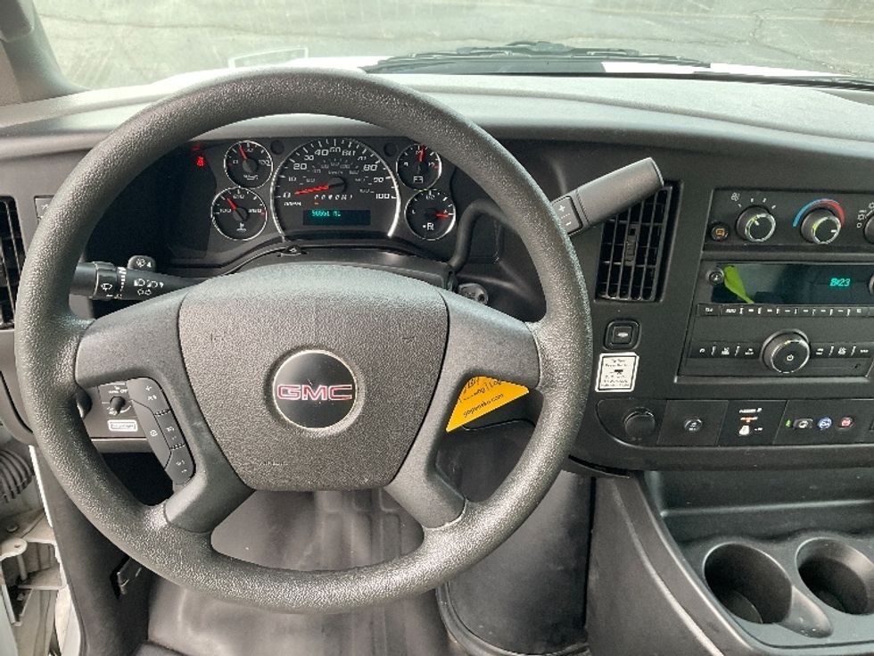 Light Duty Box Truck-Light and Medium Duty Trucks-GMC-2021-Savana G33903-Middlefield-OH-102,821\n\t\tmiles-$ 28,750 - Image 17