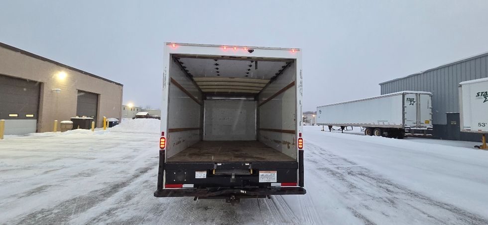 Light Duty Box Truck-Light and Medium Duty Trucks-GMC-2021-Savana G33903-Middlefield-OH-104,200\n\t\tmiles-$ 29,500 - Image 8