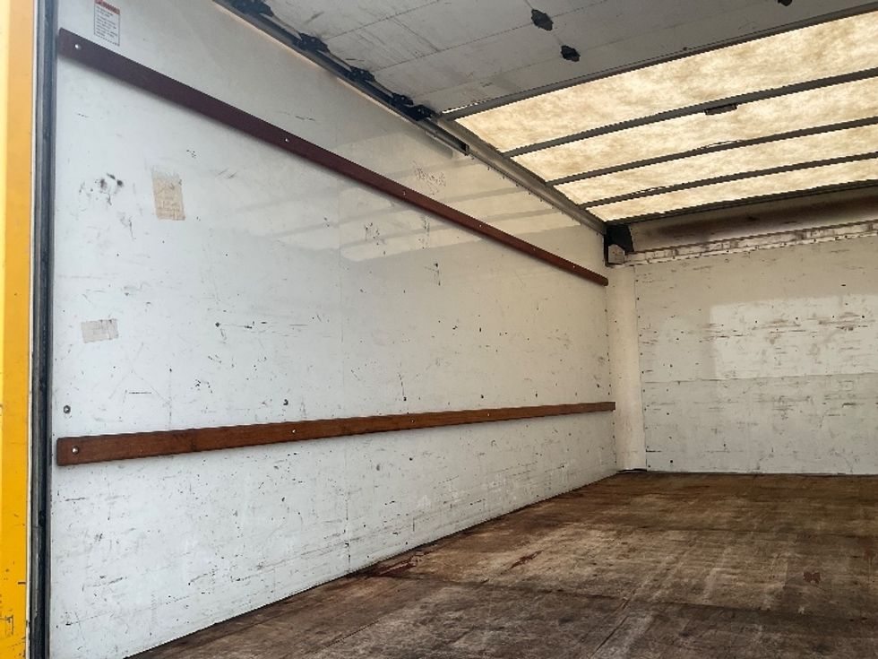 Light Duty Box Truck-Light and Medium Duty Trucks-GMC-2021-Savana G33903-Middlefield-OH-104,585\n\t\tmiles-$ 25,750 - Image 11