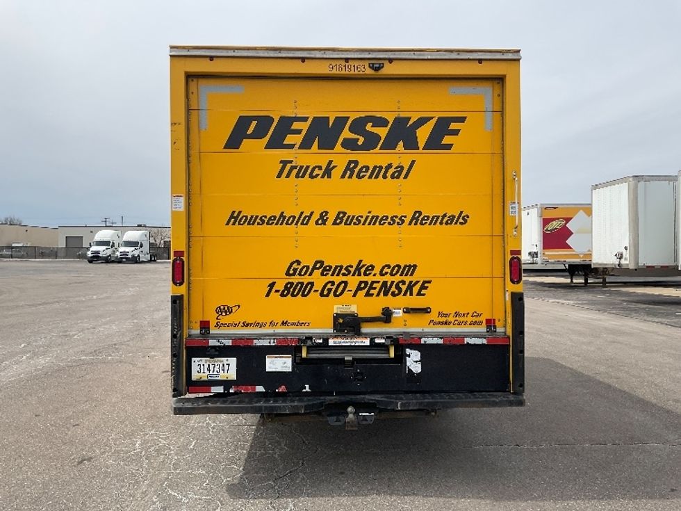 Light Duty Box Truck-Light and Medium Duty Trucks-GMC-2021-Savana G33903-Middlefield-OH-104,585\n\t\tmiles-$ 25,750 - Image 7