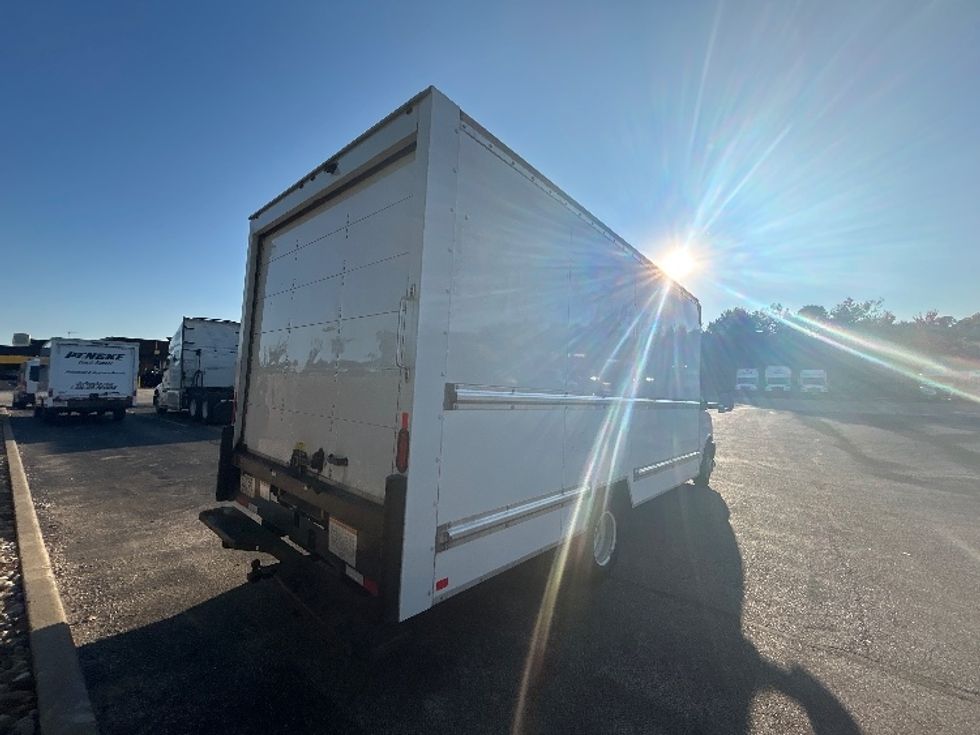 Light Duty Box Truck-Light and Medium Duty Trucks-GMC-2021-Savana G33903-Middlefield-OH-106,511\n\t\tmiles-$ 28,250 - Image 12