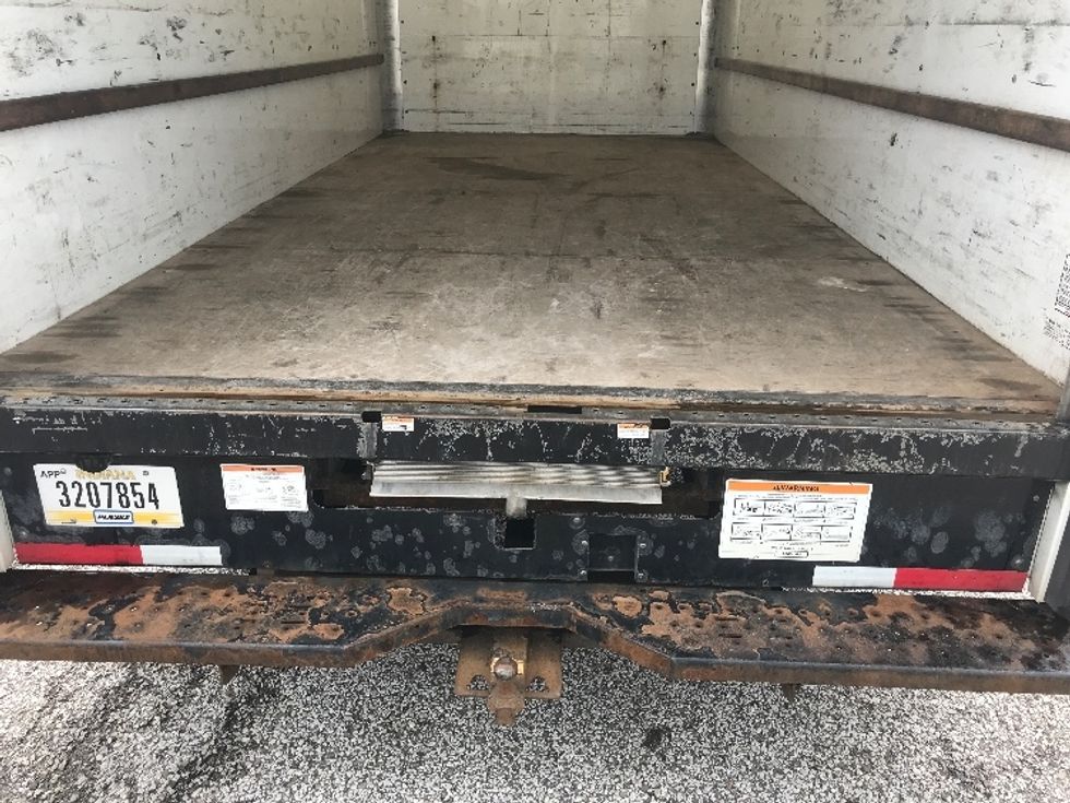Light Duty Box Truck-Light and Medium Duty Trucks-GMC-2021-Savana G33903-Middlefield-OH-110,508\n\t\tmiles-$ 26,000 - Image 10