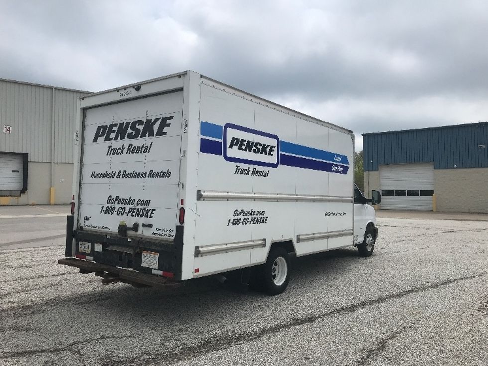 Light Duty Box Truck-Light and Medium Duty Trucks-GMC-2021-Savana G33903-Middlefield-OH-110,508\n\t\tmiles-$ 26,000 - Image 13