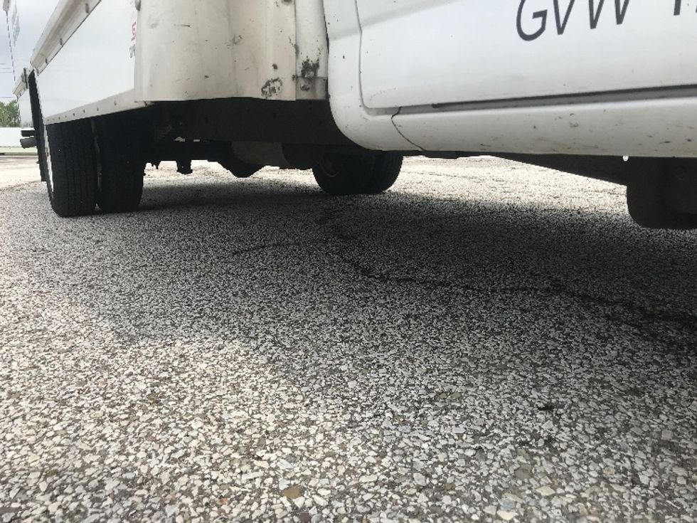 Light Duty Box Truck-Light and Medium Duty Trucks-GMC-2021-Savana G33903-Middlefield-OH-110,508\n\t\tmiles-$ 26,000 - Image 14