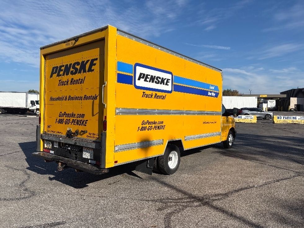 Light Duty Box Truck-Light and Medium Duty Trucks-GMC-2021-Savana G33903-Middlefield-OH-84,003\n\t\tmiles-$ 26,500 - Image 12