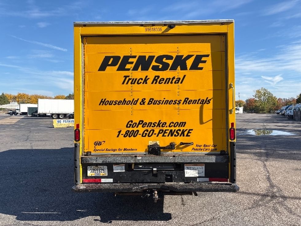 Light Duty Box Truck-Light and Medium Duty Trucks-GMC-2021-Savana G33903-Middlefield-OH-84,003\n\t\tmiles-$ 26,500 - Image 7