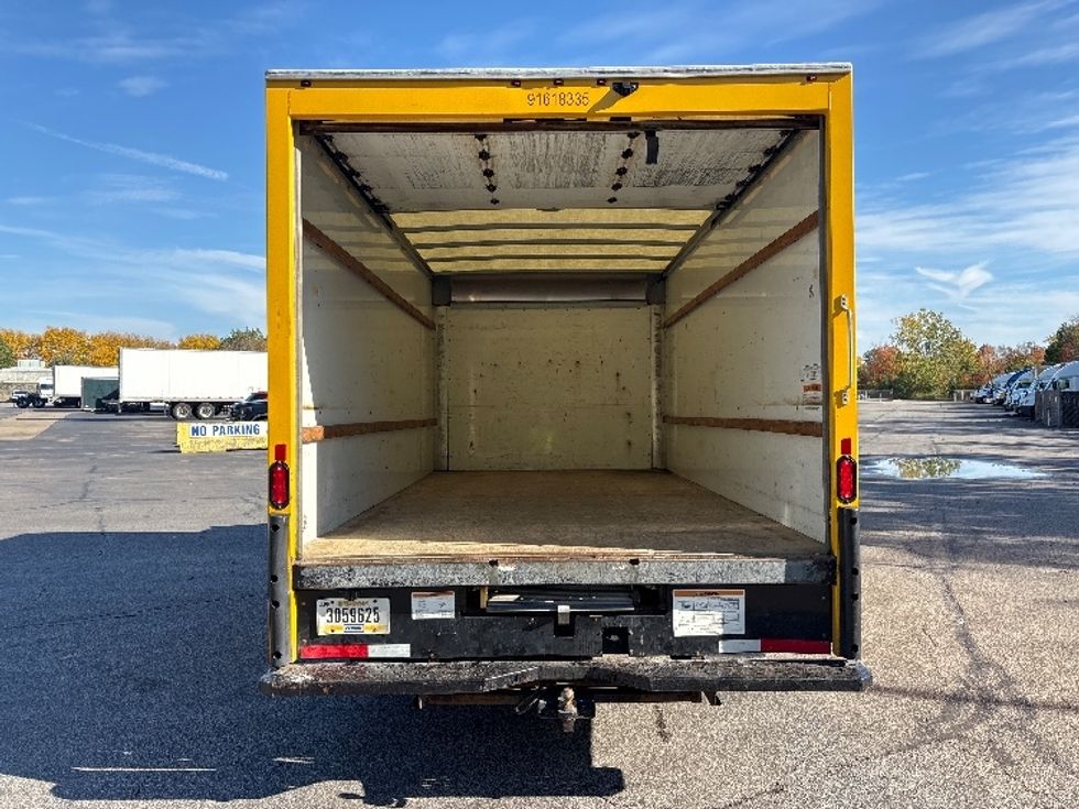 Light Duty Box Truck-Light and Medium Duty Trucks-GMC-2021-Savana G33903-Middlefield-OH-84,003\n\t\tmiles-$ 26,500 - Image 8