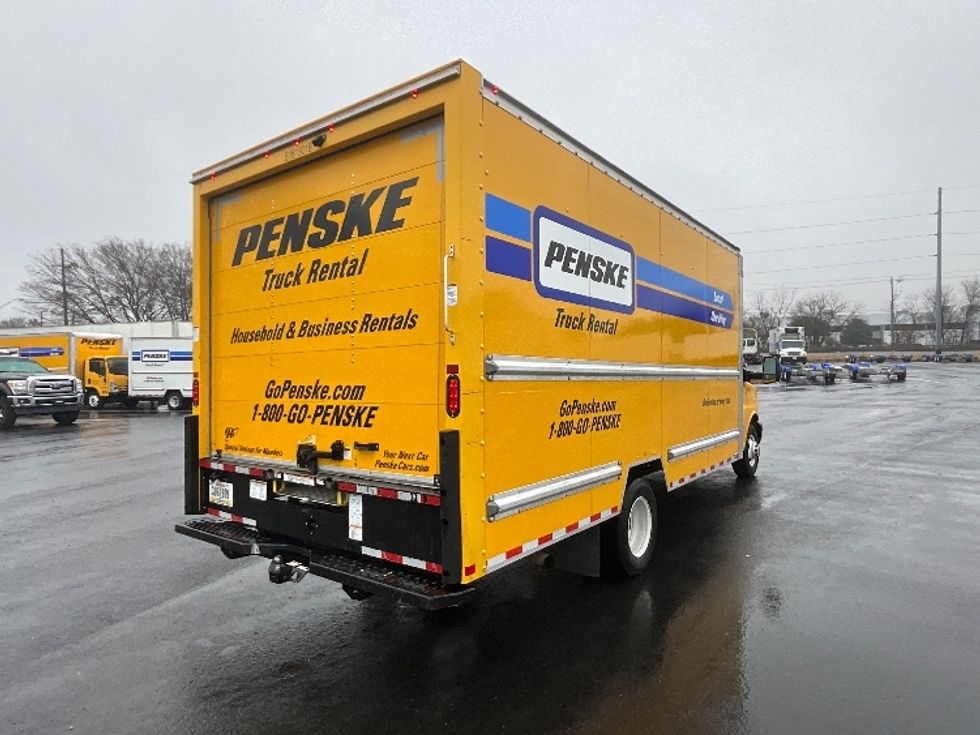 Light Duty Box Truck-Light and Medium Duty Trucks-GMC-2021-Savana G33903-Middlefield-OH-90,023\n\t\tmiles-$ 27,250 - Image 12