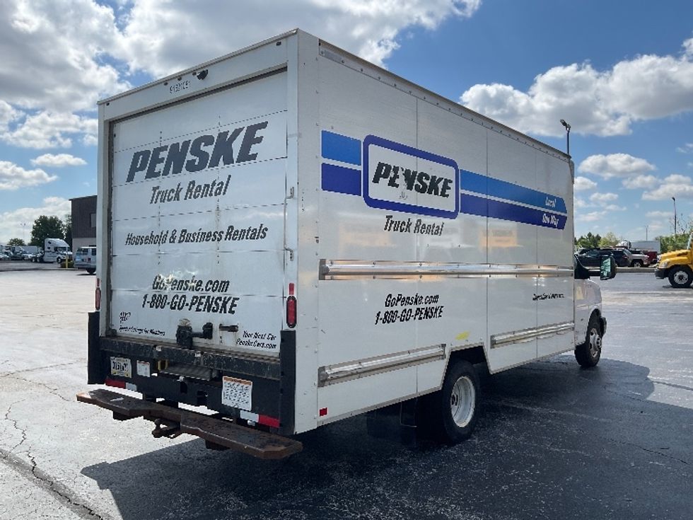 Light Duty Box Truck-Light and Medium Duty Trucks-GMC-2021-Savana G33903-Middlefield-OH-94,916\n\t\tmiles-$ 25,750 - Image 12