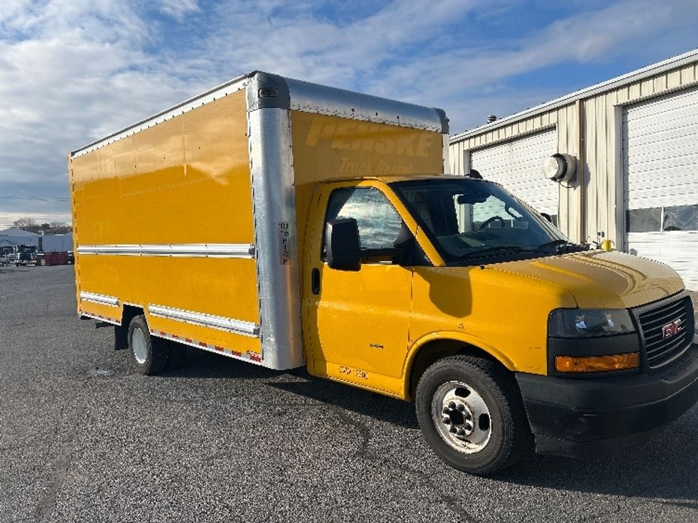 Light Duty Box Truck-Light and Medium Duty Trucks-GMC-2021-Savana G33903-Milford-DE-93,669\n\t\tmiles-$ 26,500 - Image 1