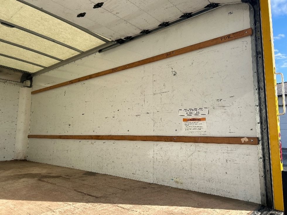 Light Duty Box Truck-Light and Medium Duty Trucks-GMC-2021-Savana G33903-Milford-DE-93,669\n\t\tmiles-$ 26,500 - Image 11