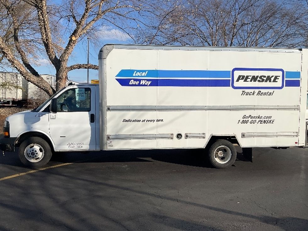 Light Duty Box Truck-Light and Medium Duty Trucks-GMC-2021-Savana G33903-Millville-NJ-72,757\n\t\tmiles-$ 37,000 - Image 4