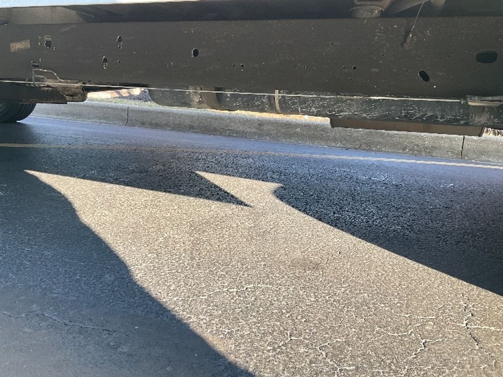 Light Duty Box Truck-Light and Medium Duty Trucks-GMC-2021-Savana G33903-Millville-NJ-72,757\n\t\tmiles-$ 37,000 - Image 5